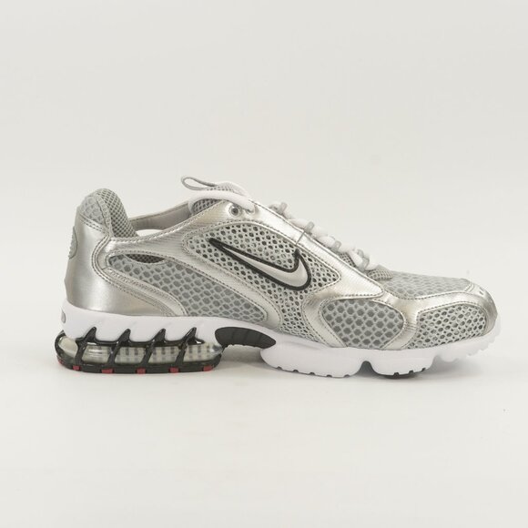 Athletic_Shoes